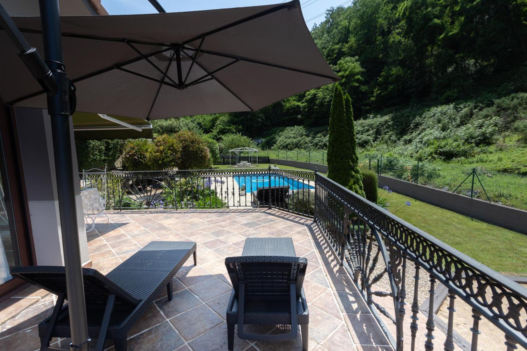 Sarren Villa Pool Bermeo Buitenkant foto
